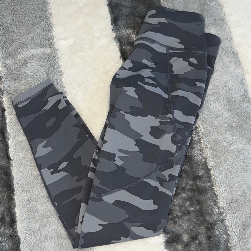 Sweaty Betty leggings size S